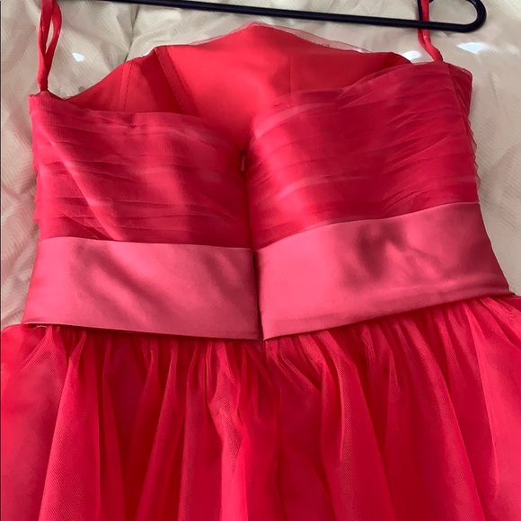 Hot pink short dress - Picture 3 of 3